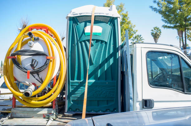 Best Porta potty delivery and setup  in Solana, FL