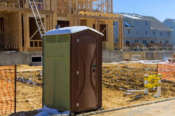 Best Luxury portable toilet rental  in Solana, FL